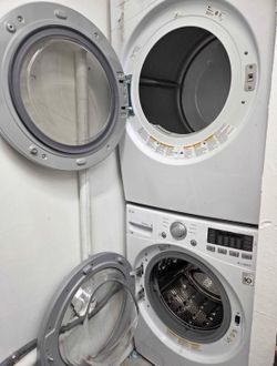 LG Front Load Washer & Dryer set