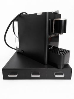 black Espressotoria Caprista espresso capsule machine.