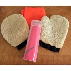 Natural Lambs Wool Car Wash Mitt & Glove Set with Chamois & Towel