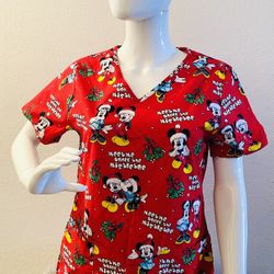 Disney Mickey & Minnie Christmas Mistletoe Scrub Top