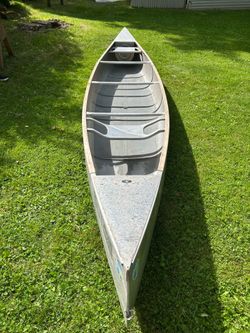 Grumman 18’ Aluminum Canoe
