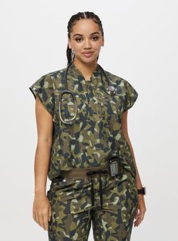 Figs Scrub Camo Top And Jogger Pants- BRAND NEW!