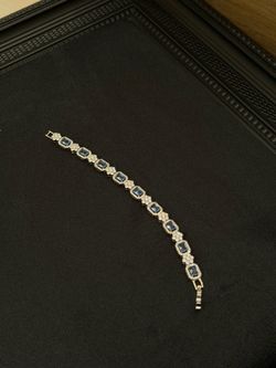 Women’s Luxury Sparkling High Carbon Diamond Bracele