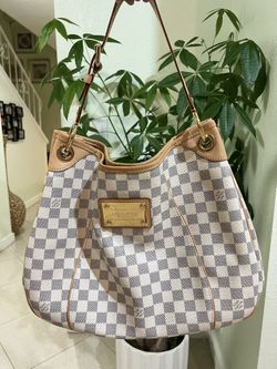 Louis Vuitton Shoulder Bag