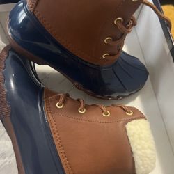 Adrienne Vittadini Duck Boots