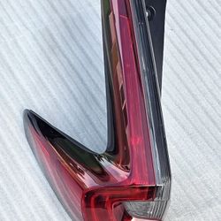 2020-2021-2022 HONDA CR-V 💯✅️✅️🙏LH DRIVER SIDE [OEM] LED TAILLIGHT 