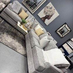 Sectional Sofas✨️ Furniture Queen Bedrooms, Dining Avail