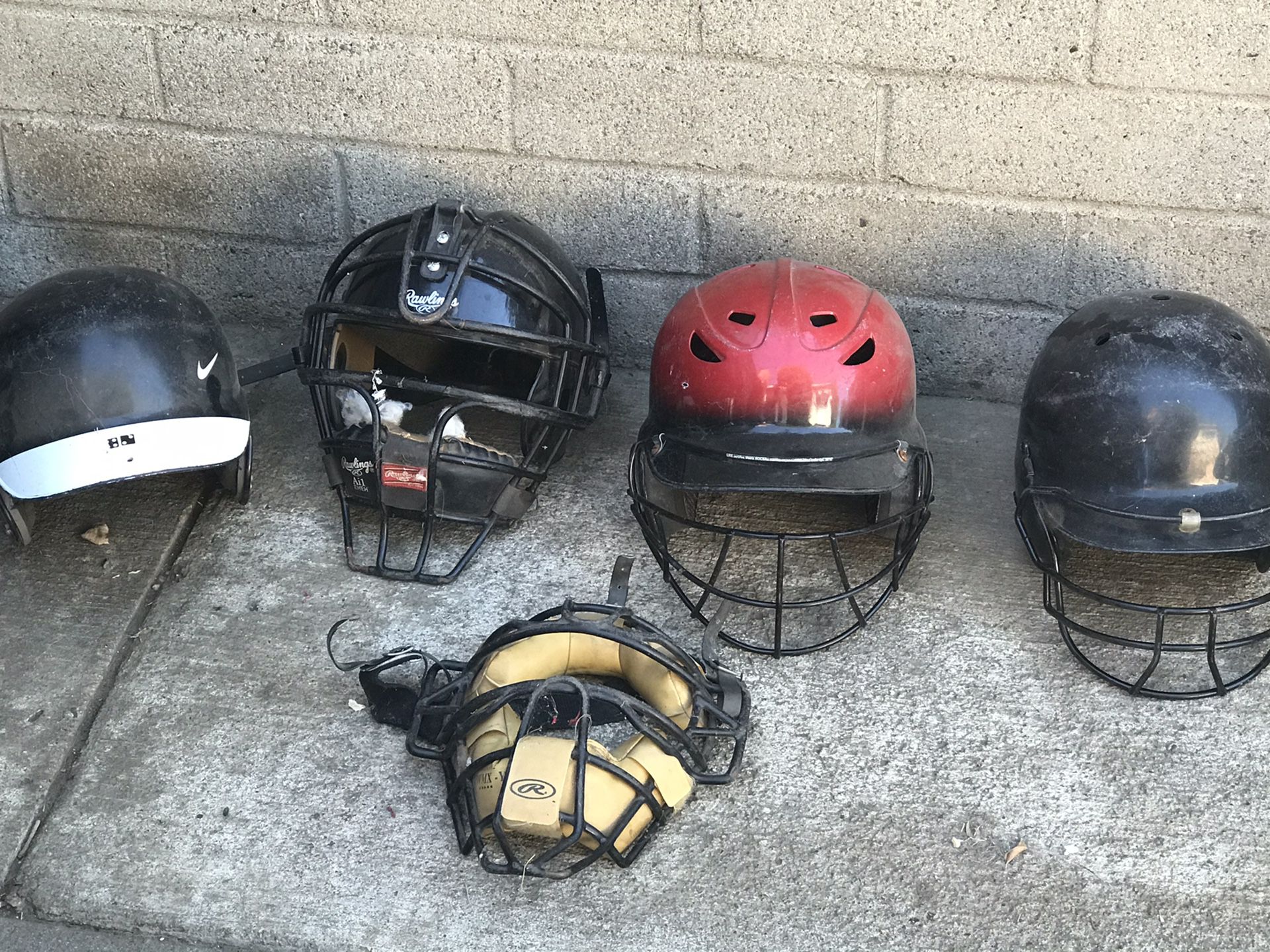 Baseball softball equipment. Helmets and bats. Take 1 piece or everything for a great deal.