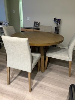 Round table and 4 chairs