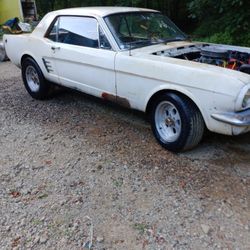 1966 Ford Mustang