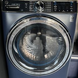 GE front load washer with pedestal