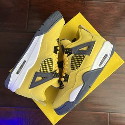 Air Jordan 4 Retro Lightning (2021)