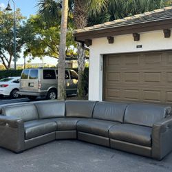 Sectional Couch/Sofa - Recliners - Macy’s - Delivery Available 🚛