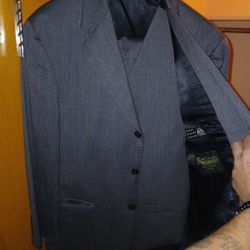 Kelly's Men Shop Tuxedo