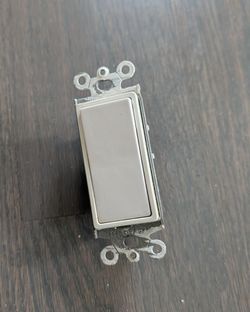 Eagle Specification Grade Light Switch (Almond/Light Almond)