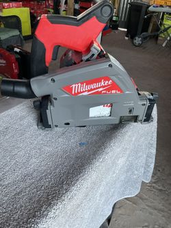 Milwaukee M18 FUEL 18V Lithium-Ion Cordless Brushless 6-1/2 in. Plunge Cut Track Saw (Too