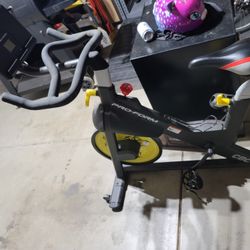 Starionary Exercise Bike
