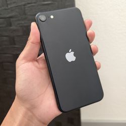 Apple iPhone SE 3 Unlocked 