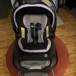 BABY TREND CAR SEAT