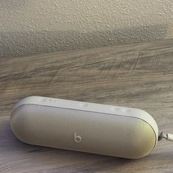 Beats Pill Bluetooth Speaker 🔊🔥