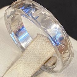 14 K White Gold Band