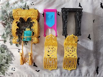 $15 - Monster High Assorted Accessories
