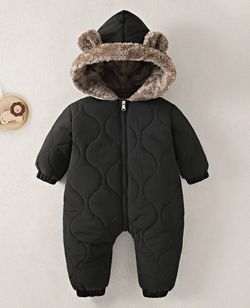 Baby snowsuit (9-12 months)