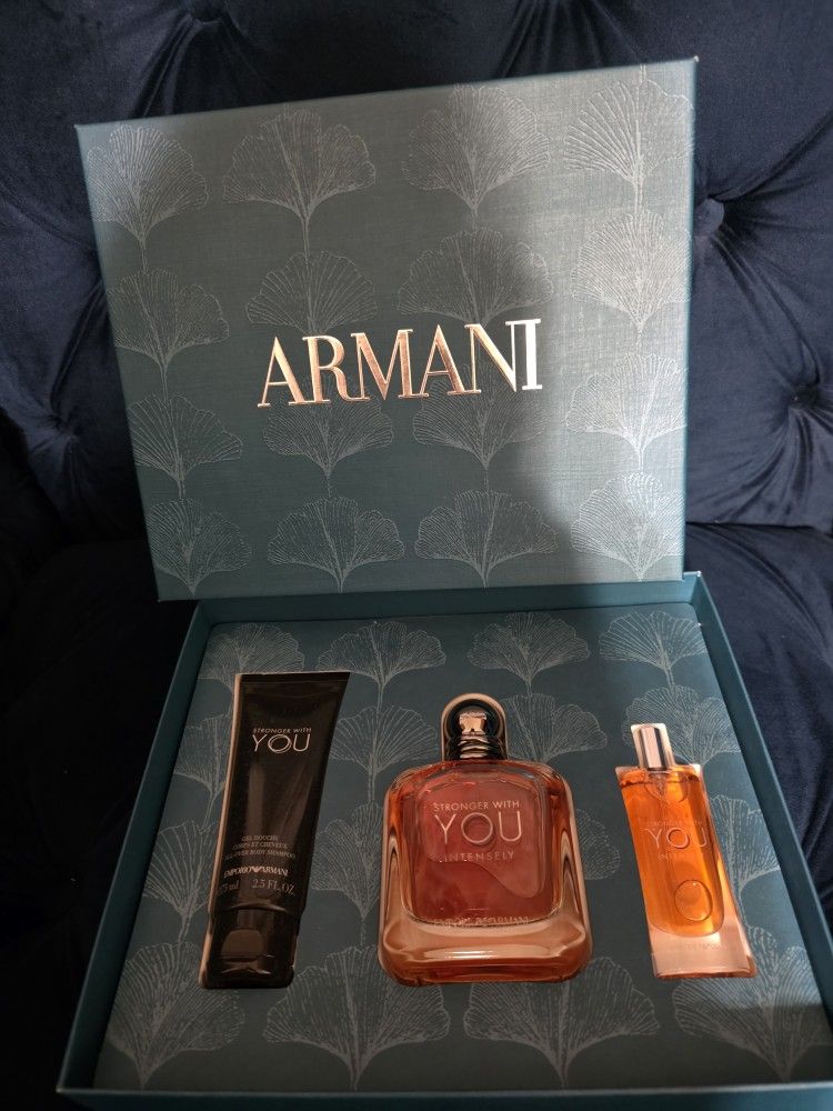 Armani Emporio Stronger With You Intensely Eau de Parfum Gift Set