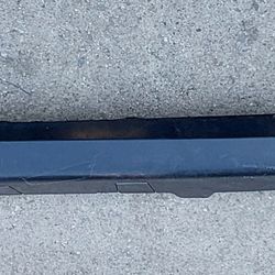 2020 2021 2022 2023 2024 TESLA MODEL S PLAID RIGHT PASSENGER ROCKER MOLDING PANEL SKIRT