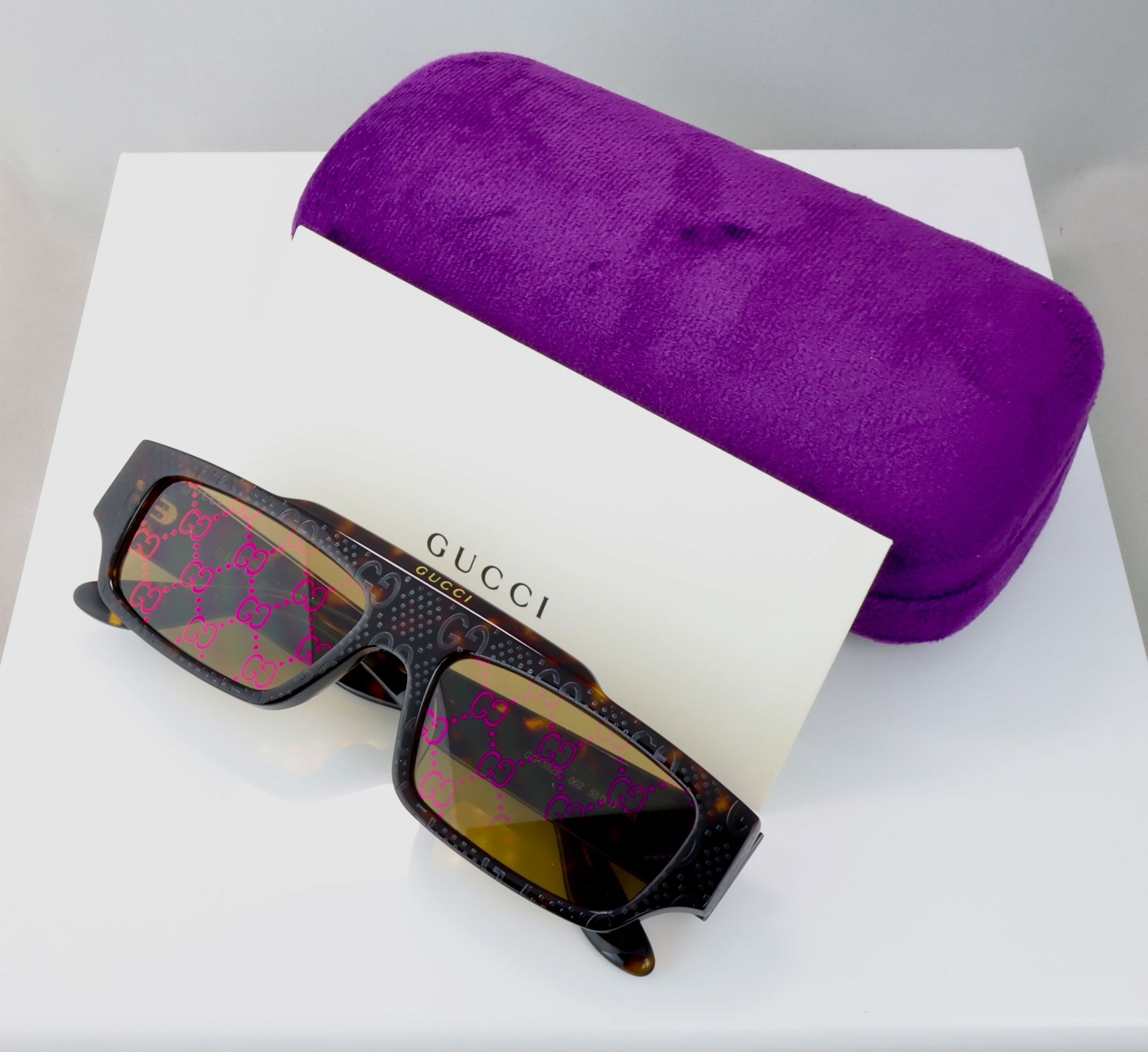 Gucci Mens Square Sunglasses in Tortoise With Brown Logo Lens