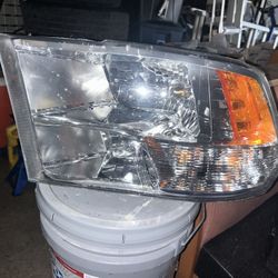 Ram 2019 Headlights 