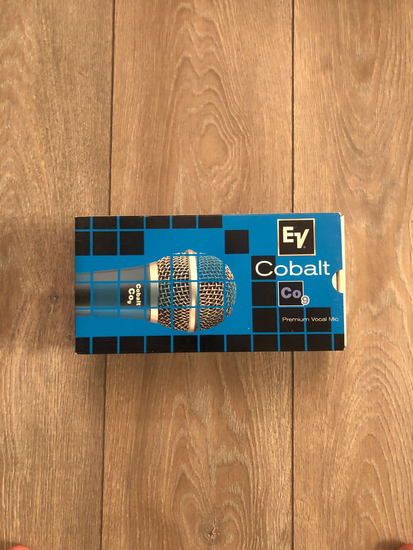 EV Cobalt Co9 Premium Vocal Mic