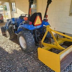 Tractor 🚜 For Sale 