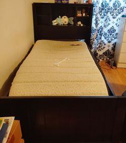 Twin bed frame