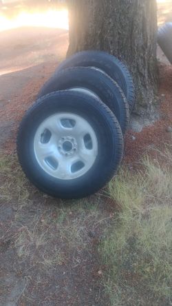 3-225-75-16 wheels and Tires