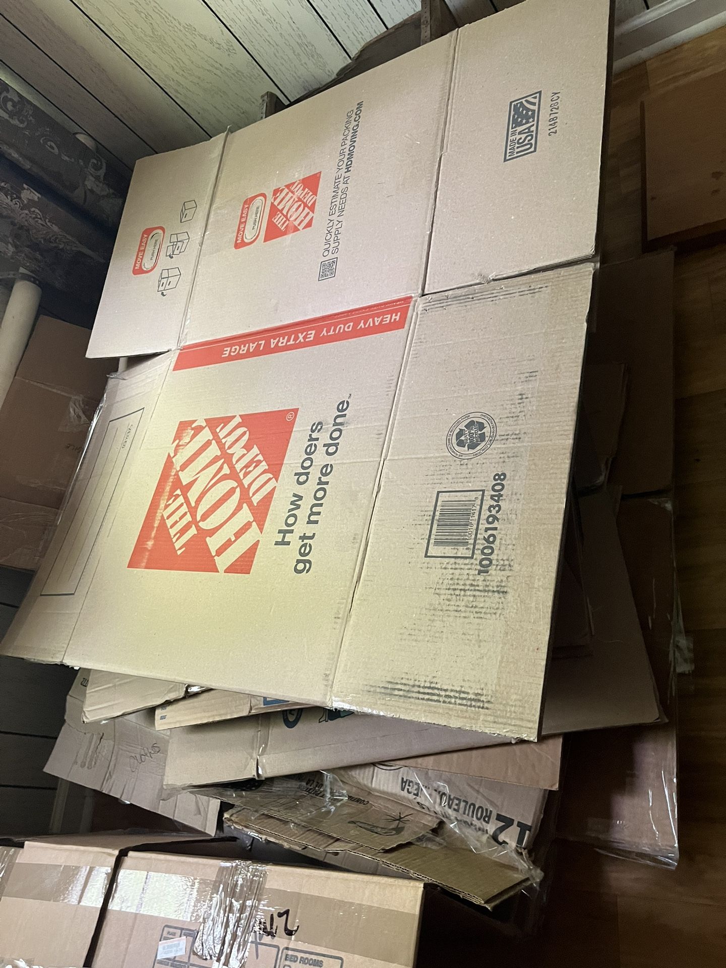 Free Moving Boxes