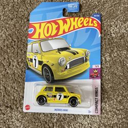 Hot Wheels 2022 Morris Mini Cooper Treasure Hunt 161/250 Compact Kings 5/5 