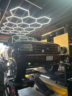 Alignment & Suspension tech