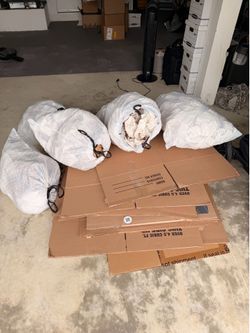 Moving boxes and packaging