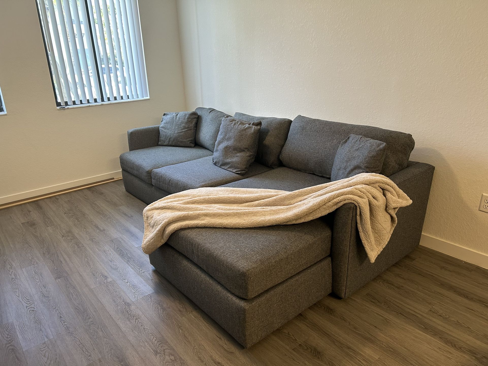 Free Delivery - Gray Kevin Charles Sectional Sofa/Couch