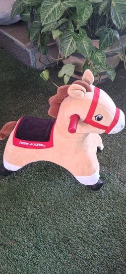 Radio Flyer Horse/ New Condition