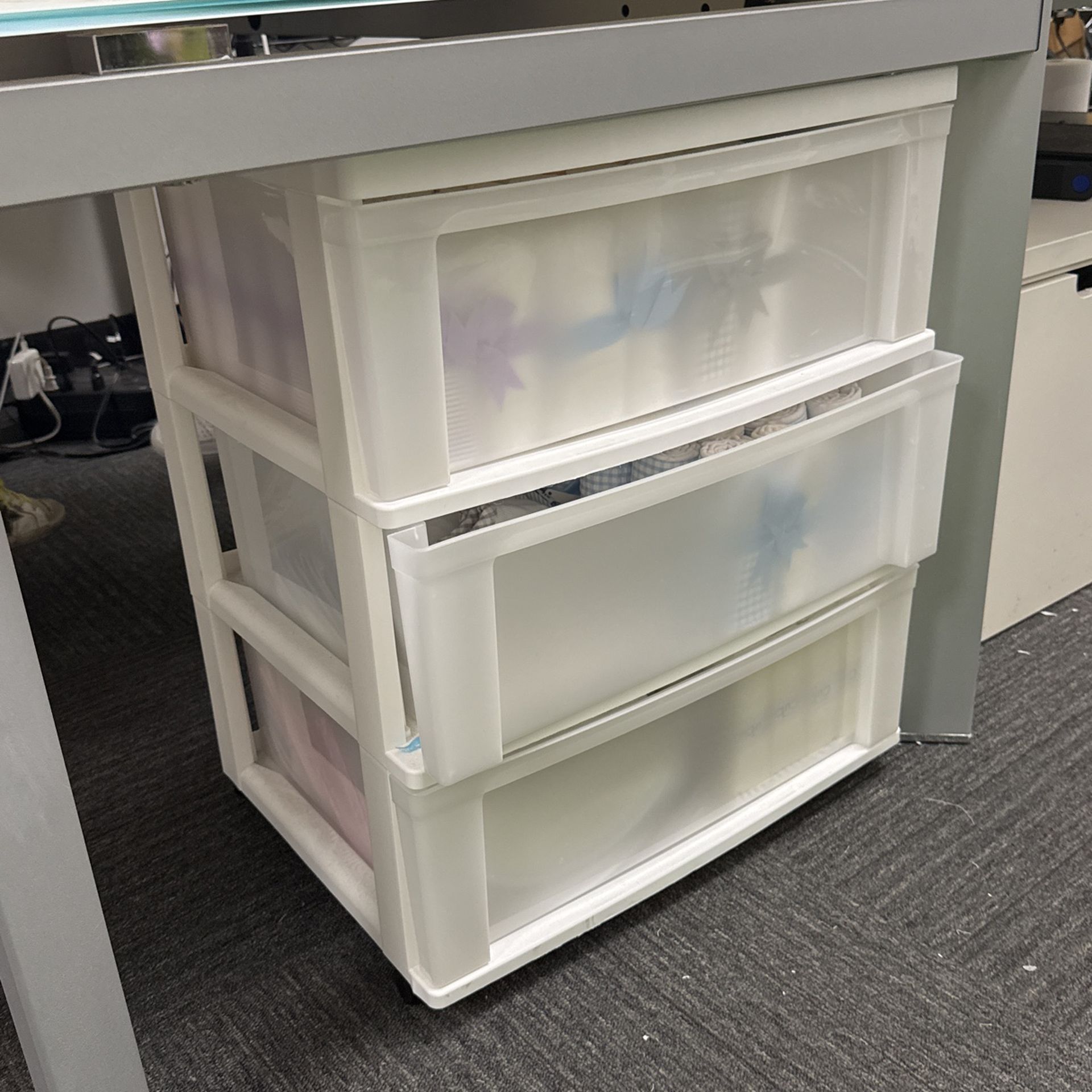 Plastic drawers