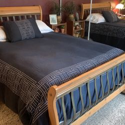 Queen Sleigh Bed Frame Mattress And Boxspring 