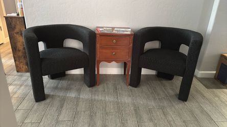 Set of 2 Black Boucle Barrel Accent Chairs