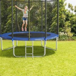 Trampoline  12x12