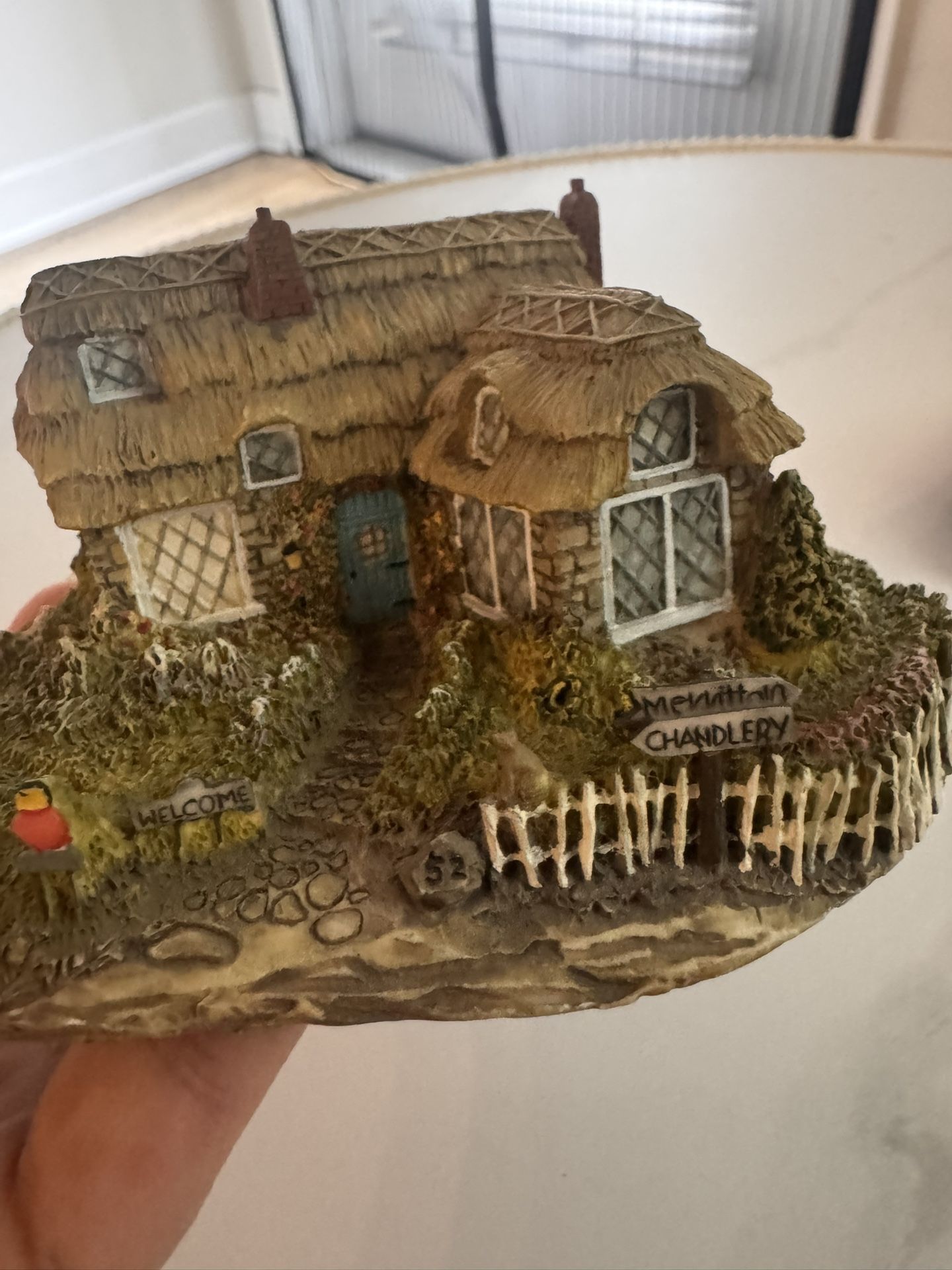 Thomas Kinkade Candlelight Cottage – Olde Porterfield Tea Room – 1993