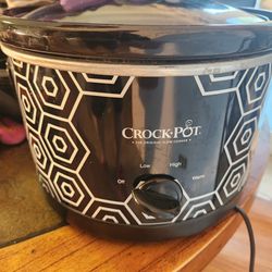 Crock Pot Slow Cooker 4.5 Qt