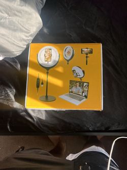 Laptop Ring Light With Phone Attachment 