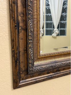Large Accent Mirror