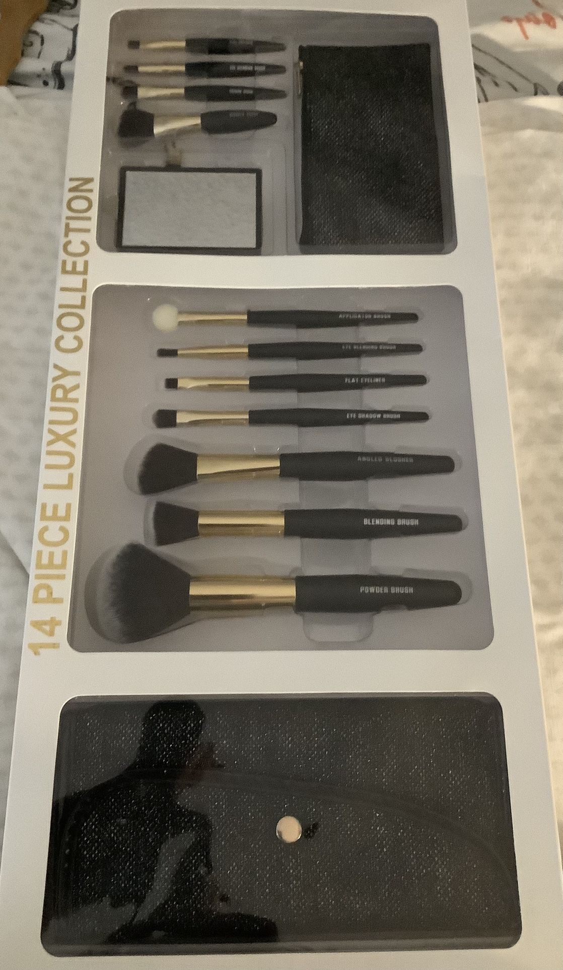 14 Piece Luxury Collection Makeup Brushes/Accessories